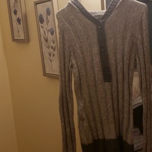 Maurices womens hooded sweater size M